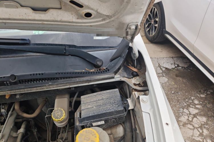 Used Wuling Hongguang V 2021 1.5L Enjoyment Edition LAR Engine Bay Left