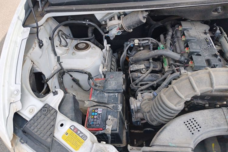 Used Wuling Hongguang V 2021 1.5L Refreshed Enjoyment Edition LAR Engine Bay Right