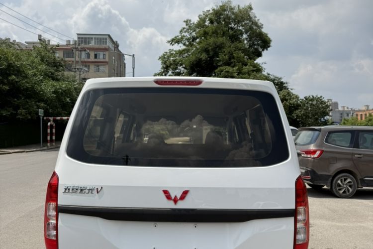 Used Wuling Hongguang V 2021 1.5L Jingqu Version LAR Exterior 2