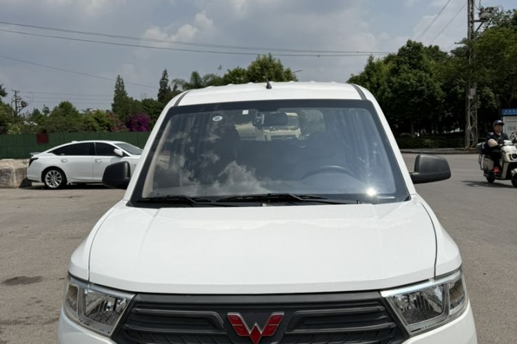 Used Wuling Hongguang V 2021 1.5L Jingqu Version LAR Exterior 8