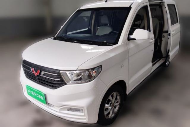 Used Wuling Hongguang V 2021 1.5L Enjoyment Edition LAR