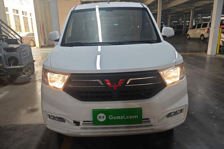 Used Wuling Hongguang V 2021 1.5L Refreshed Enjoyment Edition LAR Front