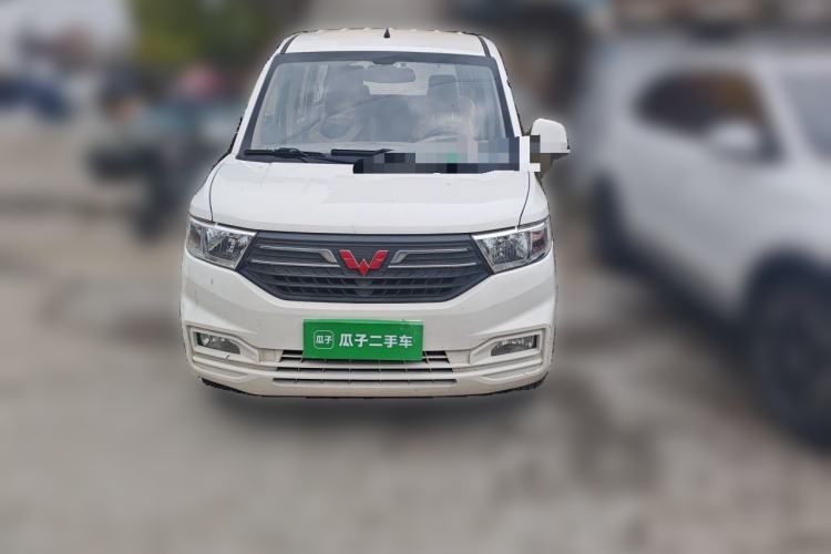 Used Wuling Hongguang V 2021 1.5L Enjoyment Edition LAR Front