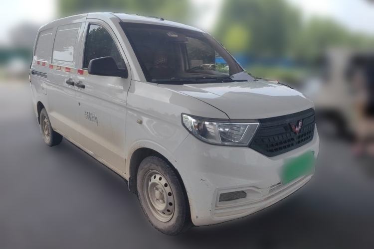 Used Wuling Hongguang V 2021 1.5L Jingqu Edition Enclosed-Window Vehicle LAR Front Right 45 Deg