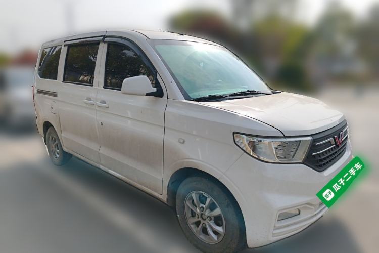 Used Wuling Hongguang V 2021 1.5L Refreshed Enjoyment Edition LAR Front Right 45 Deg