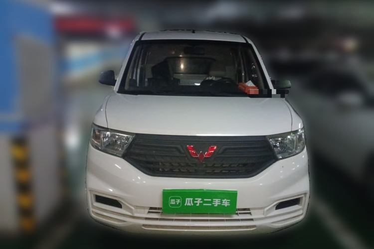 Used Wuling Hongguang V 2021 1.5L Jingqu Edition Enclosed-Window Vehicle LAR Front