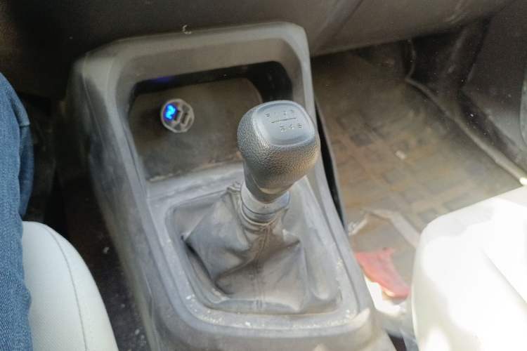 Used Wuling Hongguang V 2021 1.5L Enjoyment Edition LAR Gear Lever