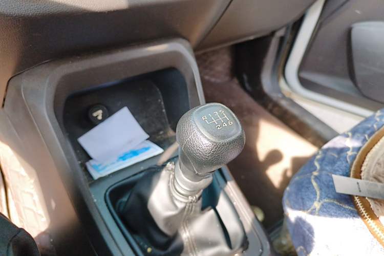 Used Wuling Hongguang V 2021 1.5L Refreshed Enjoyment Edition LAR Gear Lever