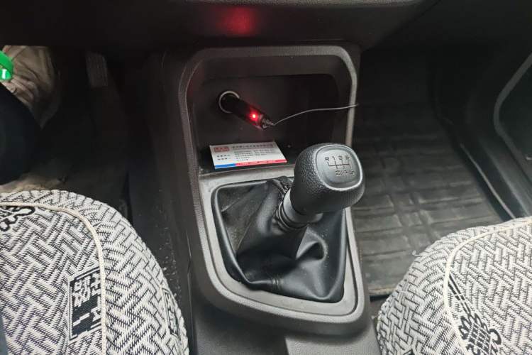 Used Wuling Hongguang V 2021 1.5L Jingqu Version LAR Gear Lever