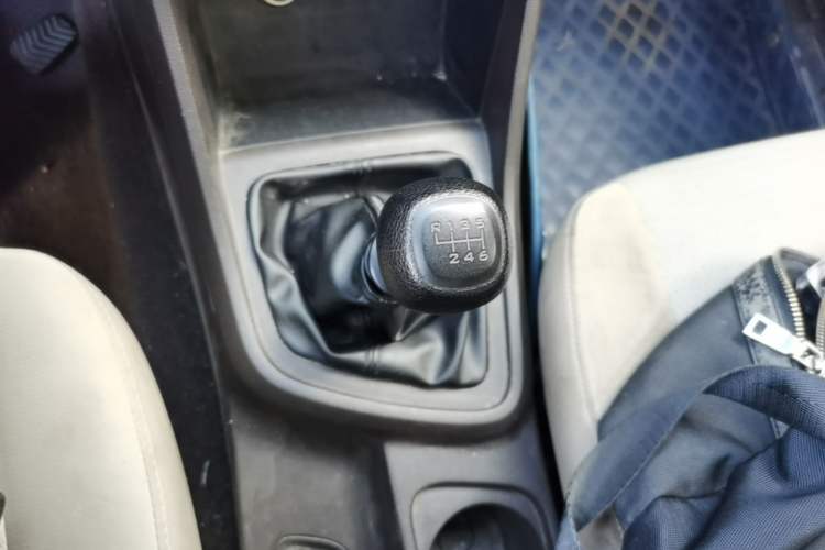 Used Wuling Hongguang V 2021 1.5L Jingqu Version LAR Gear Lever