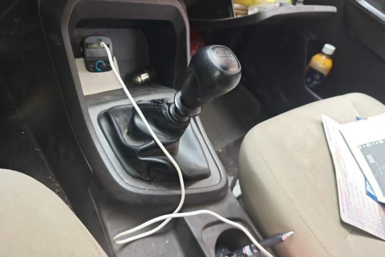 Used Wuling Hongguang V 2021 1.5L Enjoyment Edition LAR Gear Lever