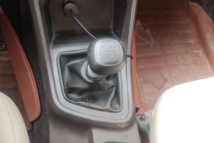 Used Wuling Hongguang V 2021 1.5L Jingqu Version LAR Gear Lever