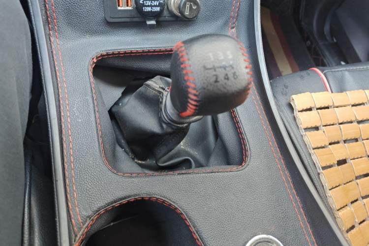 Used Wuling Hongguang V 2021 1.5L Refreshed Enjoyment Edition LAR Gear Lever