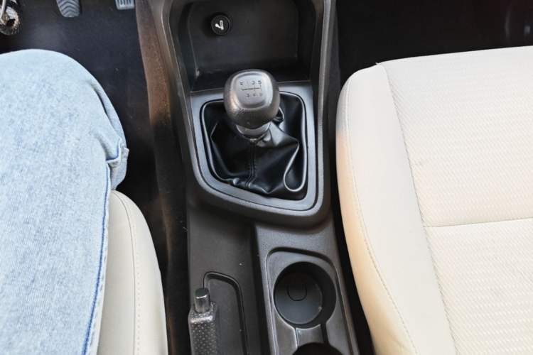 Used Wuling Hongguang V 2021 1.5L Jingqu Version LAR Gear Lever