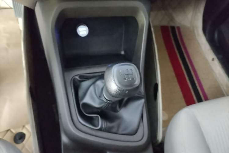 Used Wuling Hongguang V 2021 1.5L Refreshed Enjoyment Edition LAR Gear Lever