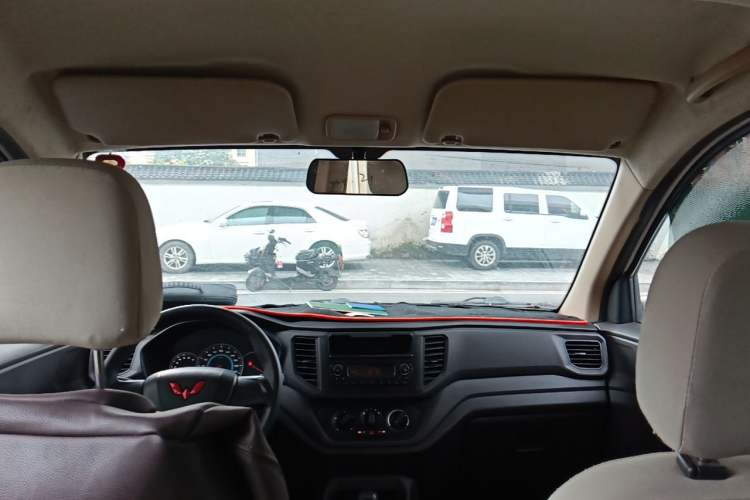 Used Wuling Hongguang V 2021 1.5L Enjoyment Edition LAR Headliner