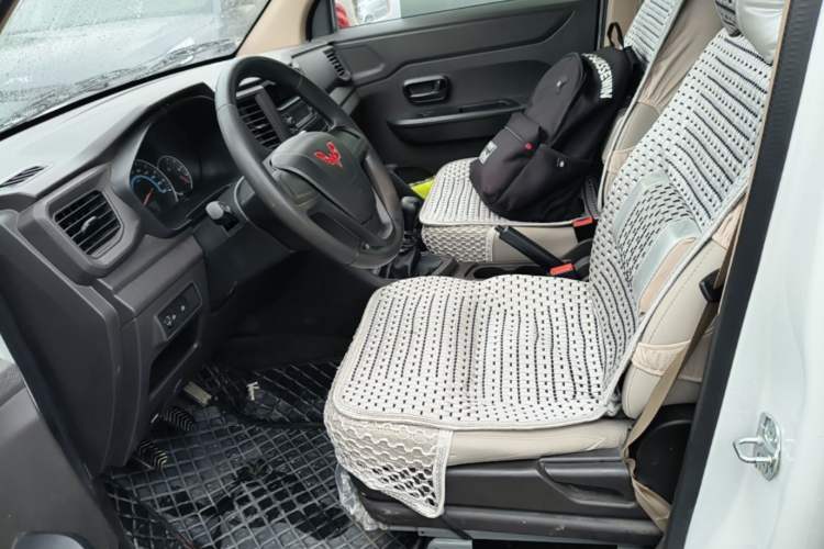 Used Wuling Hongguang V 2021 1.5L Refreshed Enjoyment Edition LAR Left Front Seat