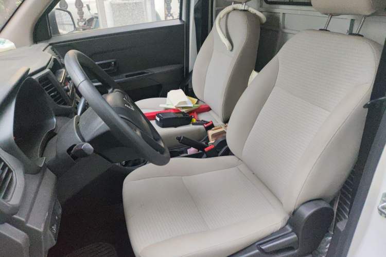 Used Wuling Hongguang V 2021 1.5L Jingqu Edition Enclosed-Window Vehicle LAR Left Front Seat
