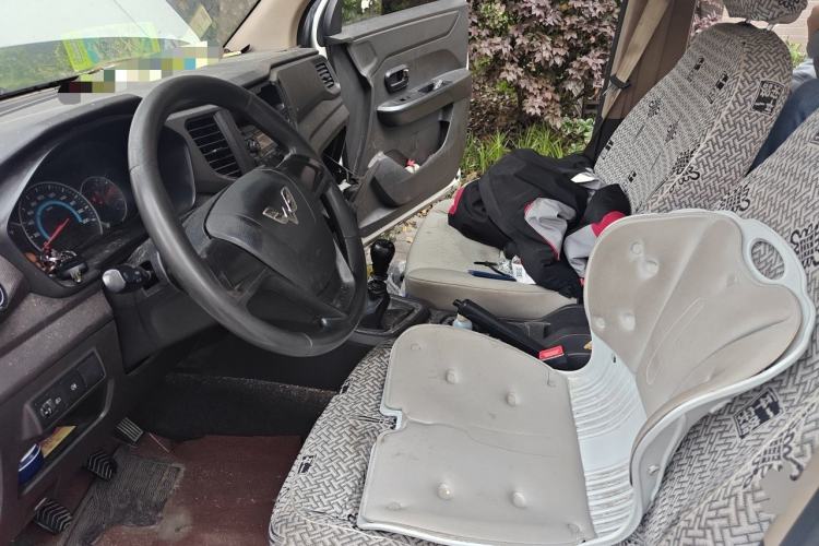 Used Wuling Hongguang V 2021 1.5L Enjoyment Edition LAR Left Front Seat