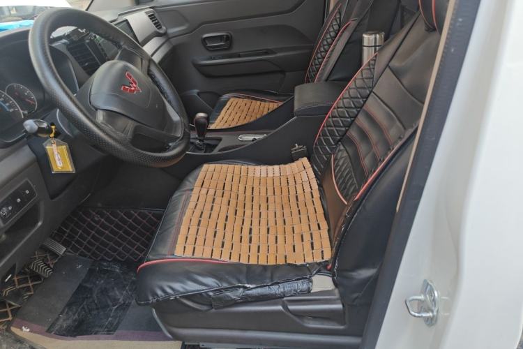 Used Wuling Hongguang V 2021 1.5L Refreshed Enjoyment Edition LAR Left Front Seat
