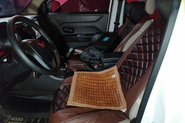 Used Wuling Hongguang V 2021 1.5L Jingqu Version LAR Left Front Seat