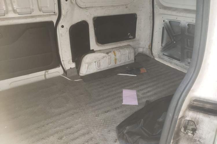 Used Wuling Hongguang V 2021 1.5L Jingqu Edition Enclosed-Window Vehicle LAR Left Rear Seat