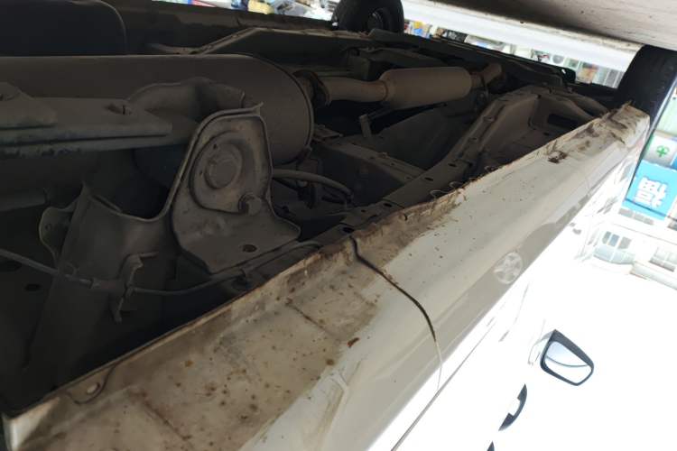 Used Wuling Hongguang V 2021 1.5L Jingqu Version LAR Left Side Sill