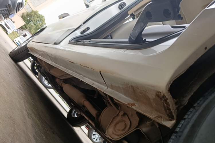Used Wuling Hongguang V 2021 1.5L Enjoyment Edition LAR Left Side Sill