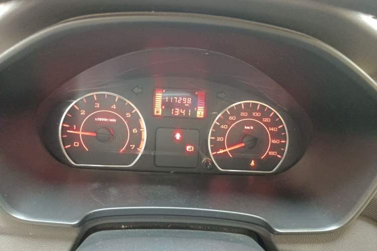 Used Wuling Hongguang V 2021 1.5L Jingqu Version LAR Odometer Close Up