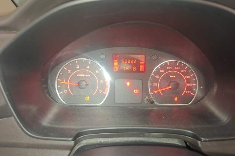 Used Wuling Hongguang V 2021 1.5L Jingqu Version LAR Odometer Close Up