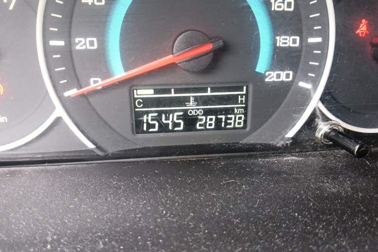 Used Wuling Hongguang V 2021 1.5L Enjoyment Edition LAR Odometer Close Up