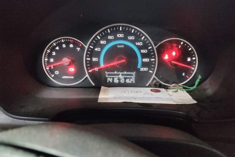 Used Wuling Hongguang V 2021 1.5L Enjoyment Edition LAR Odometer Close Up
