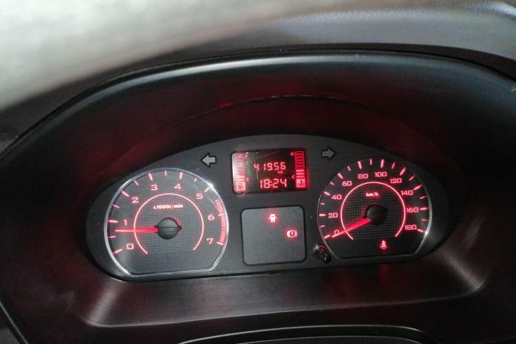 Used Wuling Hongguang V 2021 1.5L Jingqu Version LAR Odometer Close Up