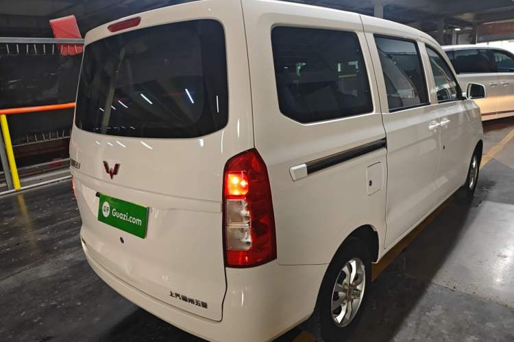 Used Wuling Hongguang V 2021 1.5L Refreshed Enjoyment Edition LAR Rear Right 45 Deg