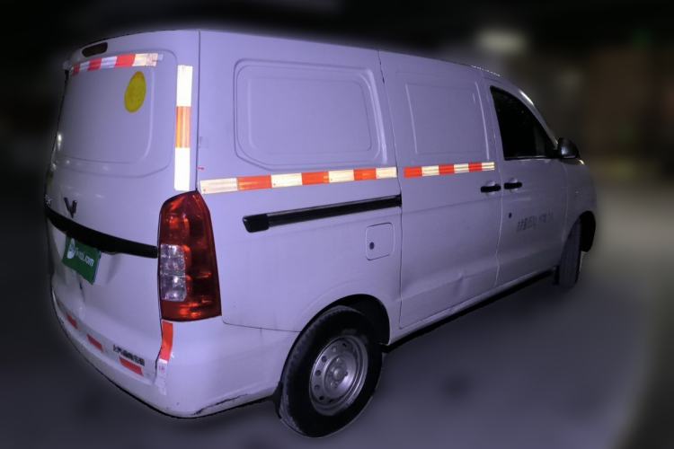 Used Wuling Hongguang V 2021 1.5L Jingqu Edition Enclosed-Window Vehicle LAR Rear Right 45 Deg
