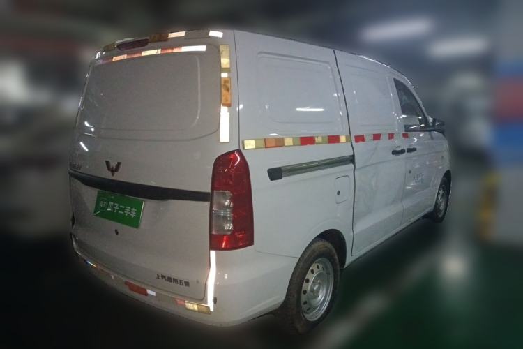 Used Wuling Hongguang V 2021 1.5L Jingqu Edition Enclosed-Window Vehicle LAR Rear Right 45 Deg