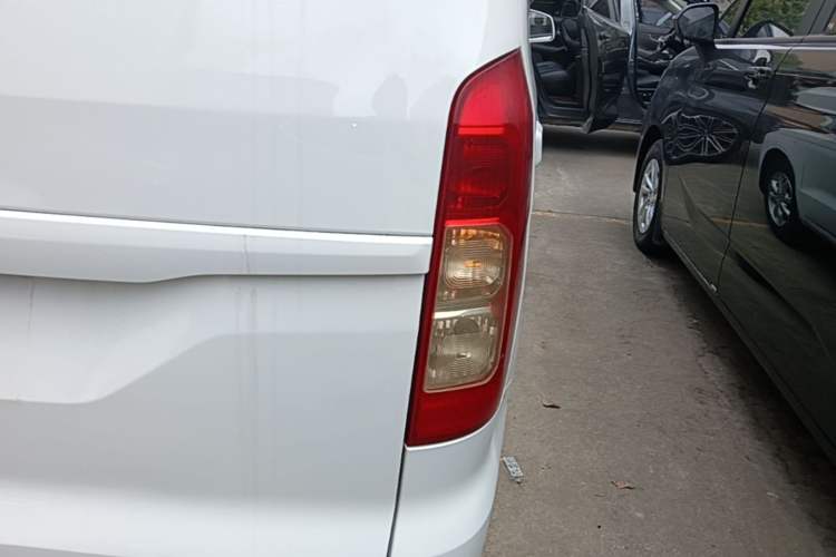 Used Wuling Hongguang V 2021 1.5L Enjoyment Edition LAR Right Rear Taillight