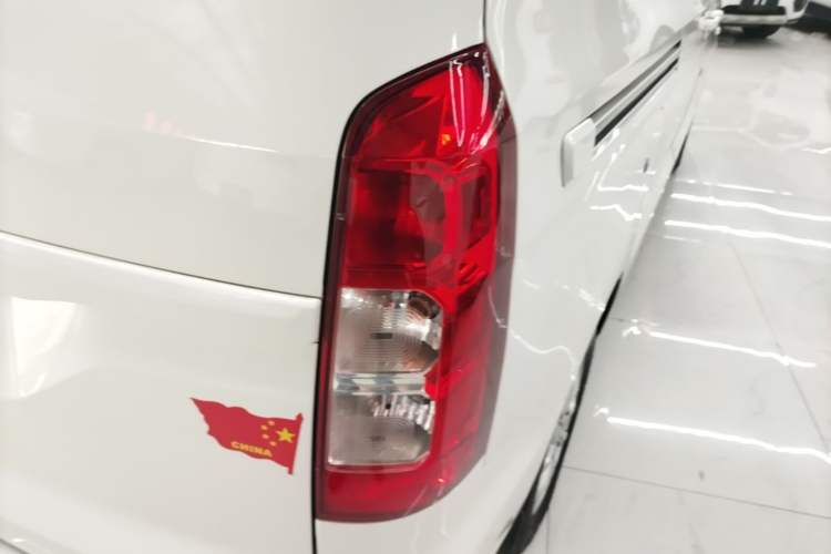 Used Wuling Hongguang V 2021 1.5L Refreshed Enjoyment Edition LAR Right Rear Taillight