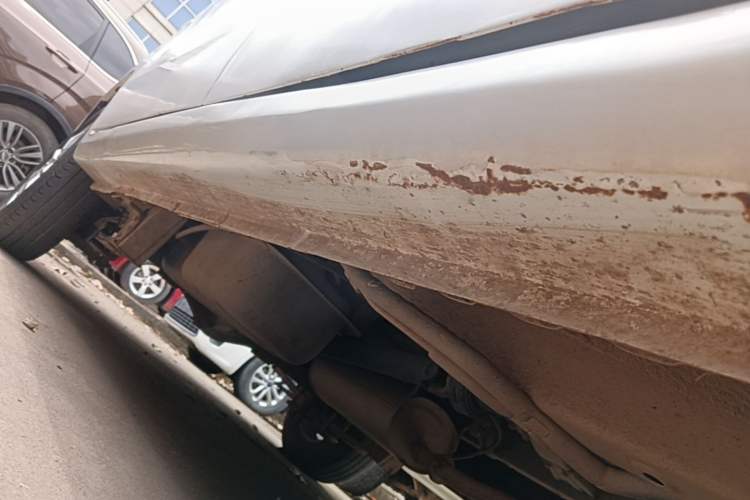 Used Wuling Hongguang V 2021 1.5L Enjoyment Edition LAR Right Side Sill