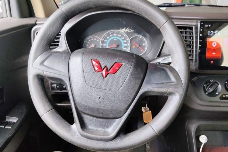 Used Wuling Hongguang V 2021 1.5L Refreshed Enjoyment Edition LAR Steering Wheel
