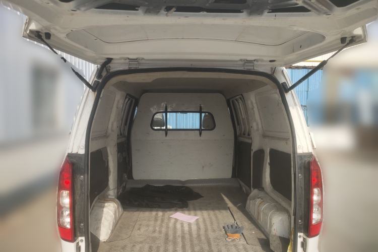 Used Wuling Hongguang V 2021 1.5L Jingqu Edition Enclosed-Window Vehicle LAR Trunk