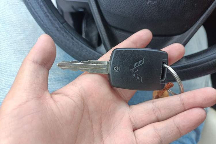 Used Wuling Hongguang V 2021 1.5L Enjoyment Edition LAR Vehicle Key
