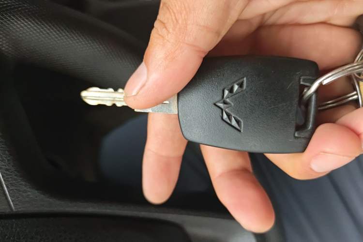 Used Wuling Hongguang V 2021 1.5L Jingqu Version LAR Vehicle Key