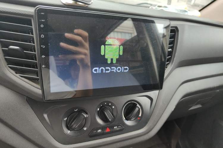 Used Wuling Hongguang V 2021 1.5L Jingqu Version LAR Audio And AC Panel