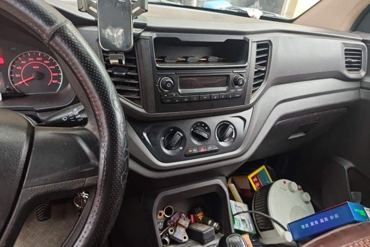 Used Wuling Hongguang V 2021 1.5L Jingqu Version LAR Audio And AC Panel