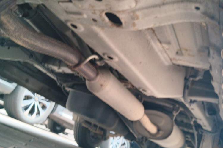Used Wuling Hongguang V 2021 1.5L Jingqu Version LAR Chassis Front Left