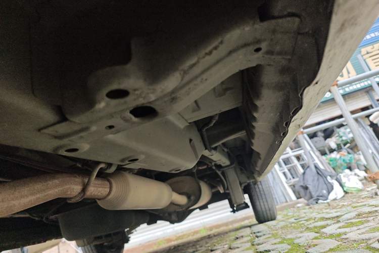 Used Wuling Hongguang V 2021 1.5L Enjoyment Edition LAR Chassis Front Left