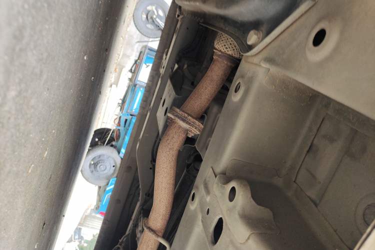 Used Wuling Hongguang V 2021 1.5L Jingqu Version LAR Chassis Front Left