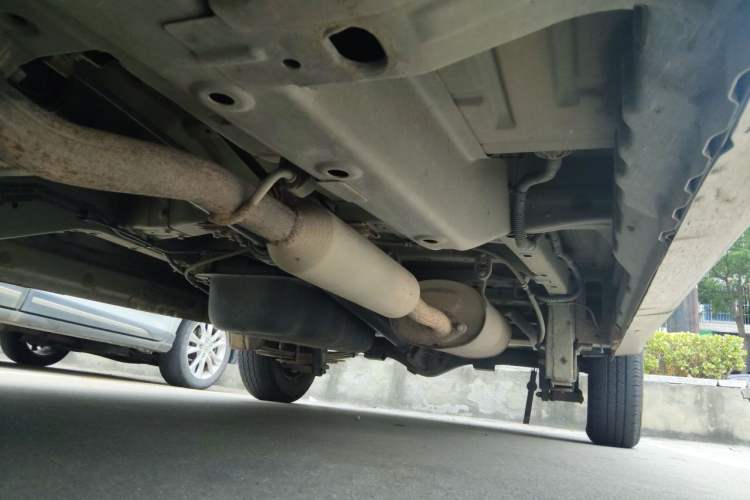 Used Wuling Hongguang V 2021 1.5L Jingqu Edition Enclosed-Window Vehicle LAR Chassis Front Left