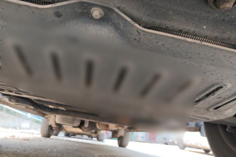 Used Wuling Hongguang V 2021 1.5L Jingqu Edition Enclosed-Window Vehicle LAR Chassis Front